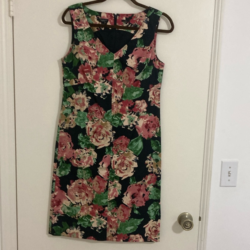 Talbots Floral Sheath Dress. Size 6
